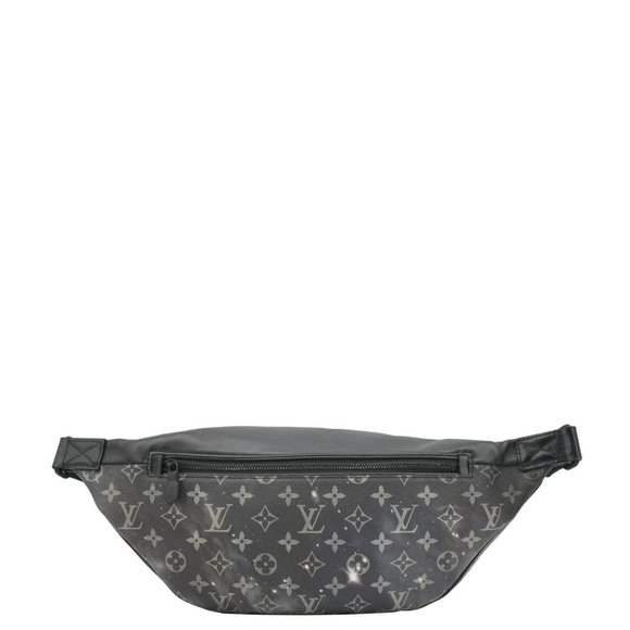 LOUIS VUITTON Discovery Monogram Galaxy Bumbag Black - Picture 3 of 13